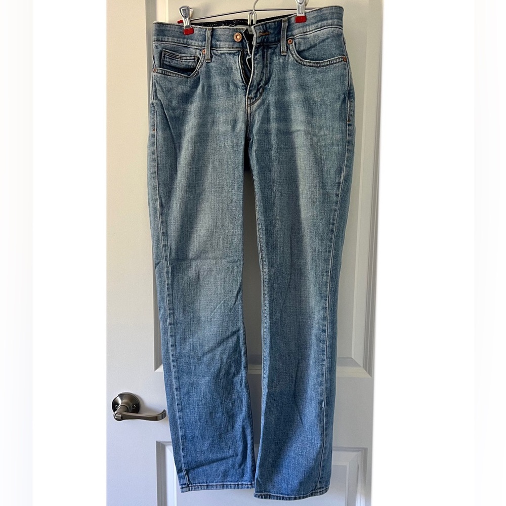 Levi’s Jeans 525 Perfect Waist Straight Leg - Size 6